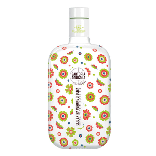 Olijfolie uit Puglia in Red Bloom fles – Signature Blend exclusief bij SOGNO Food, met rijke mediterrane smaak en elegant design.