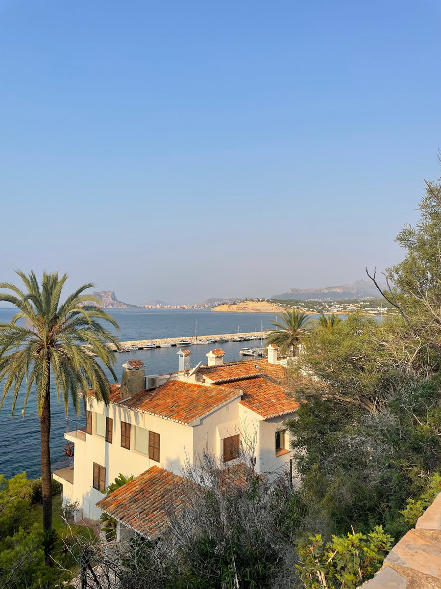 What is Mediterranean Well-Being? (And why Daily Rituals Outperform Motivation)