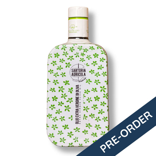 Green Flower olijfolie uit Puglia – Signature Blend van SOGNO by Hetty. Extra vierge, medium fruitig en koudgeperst in limited edition designfles. Perfect voor herfstgerechten.